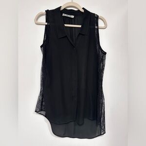 Silk Collared Sleeveless Lace Side Blouse